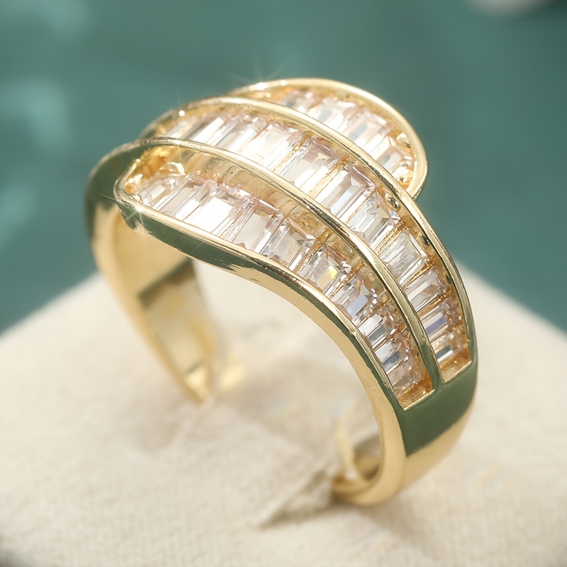 Women's Trendy Luxury Geometric Wedding Band Ring
